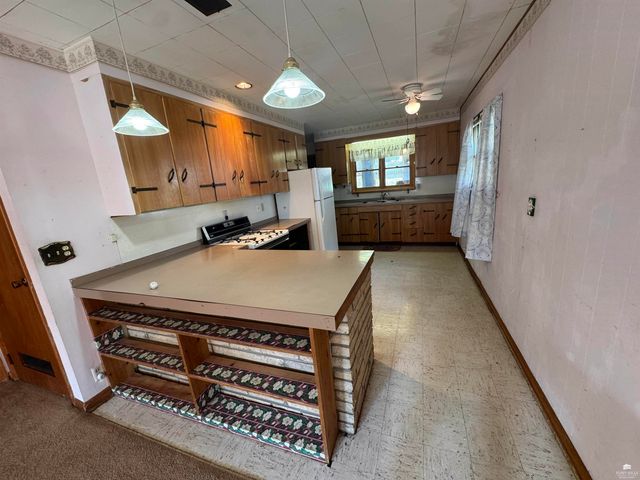 509 Chestnut Street, Wamego, KS 66547