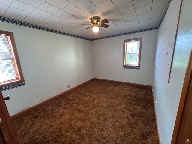 509 Chestnut Street, Wamego, KS 66547