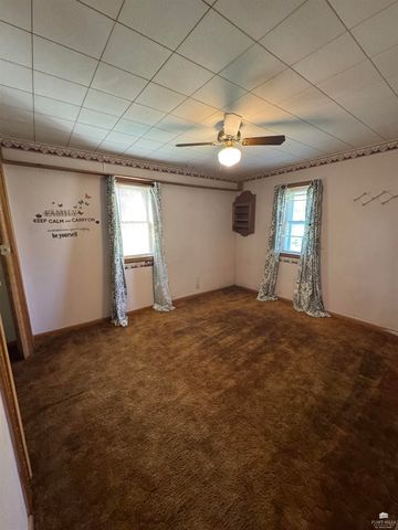 509 Chestnut Street, Wamego, KS 66547