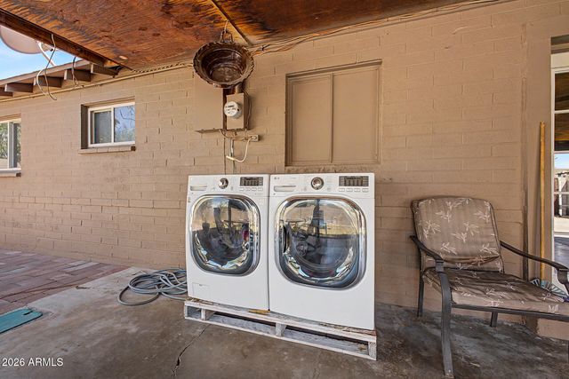 7420 E TAYLOR Street, Scottsdale, AZ 85257