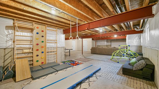 1732 Stellar Street, Hobart, IN 46342