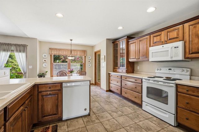 1722 PARK RIDGE LANE, North Fond Du Lac, WI 54937