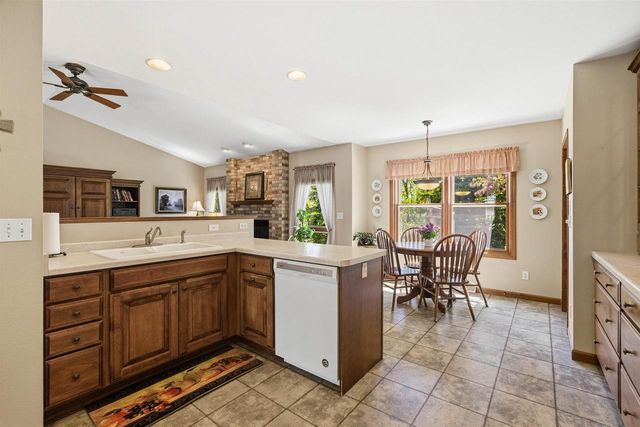 1722 PARK RIDGE LANE, North Fond Du Lac, WI 54937