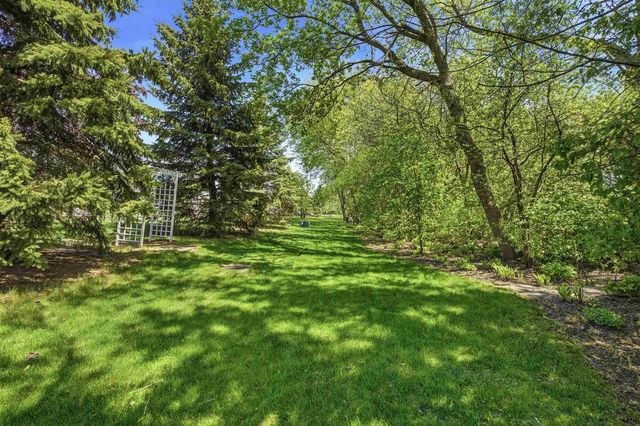 1722 PARK RIDGE LANE, North Fond Du Lac, WI 54937