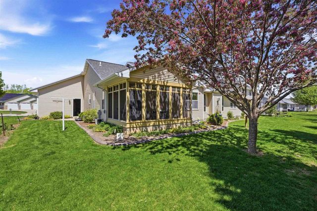1722 PARK RIDGE LANE, North Fond Du Lac, WI 54937