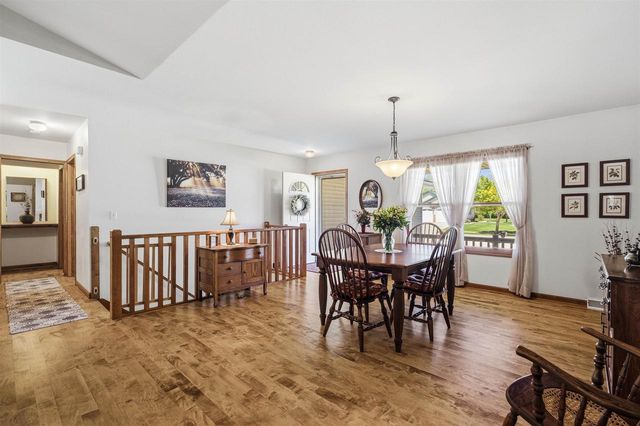 1722 PARK RIDGE LANE, North Fond Du Lac, WI 54937