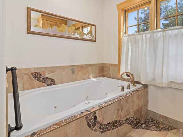 1101 Lexington Ln, Estes Park, CO 80517