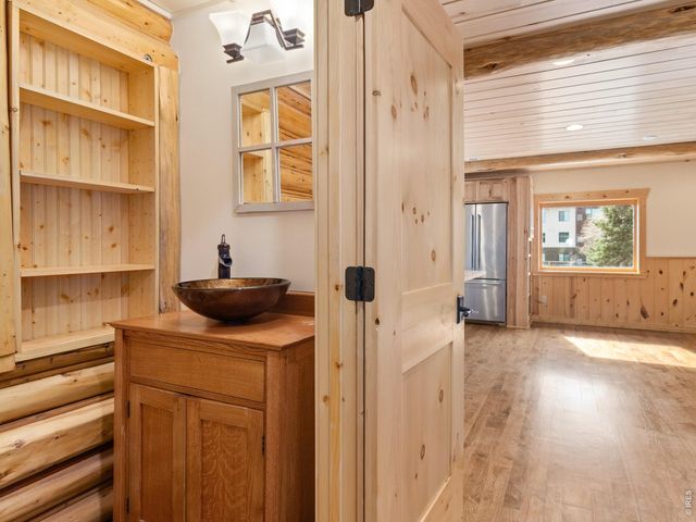 1101 Lexington Ln, Estes Park, CO 80517