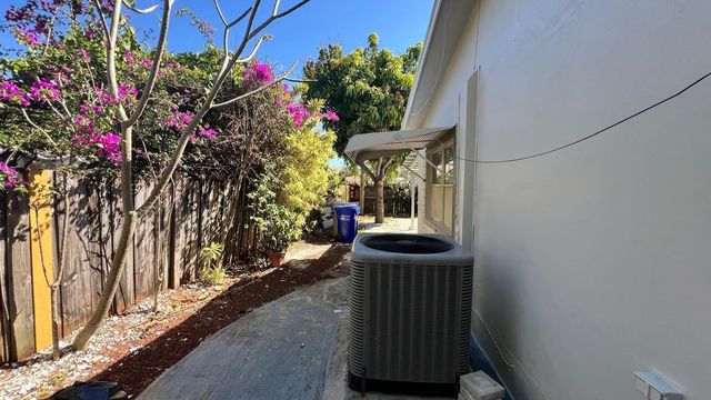 1120 NE 23rd Place, Pompano Beach, FL 33064