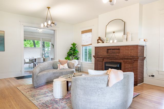3403 Knight Street, Dallas, TX 75219