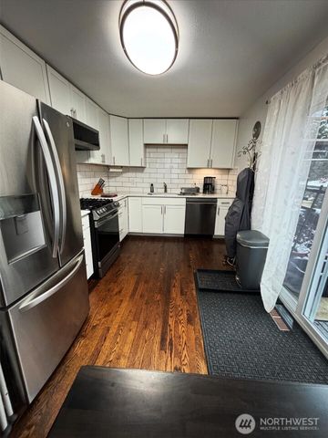 336 Harvard Avenue, Fircrest, WA 98466