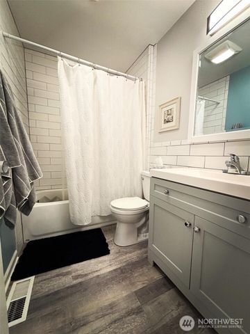 336 Harvard Avenue, Fircrest, WA 98466