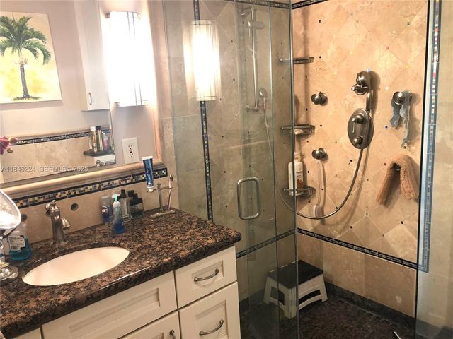 1524 Argyle Drive, Fort Lauderdale, FL 33312