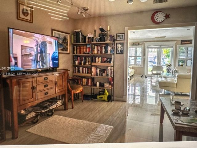 1524 Argyle Drive, Fort Lauderdale, FL 33312