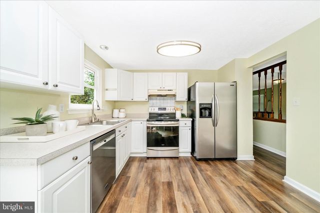 8157 SILO RD, Severn, MD 21144