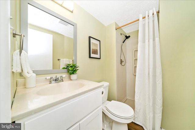 8157 SILO RD, Severn, MD 21144