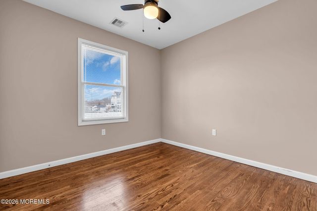 227 Cedar Drive, Bayville, NJ 08721