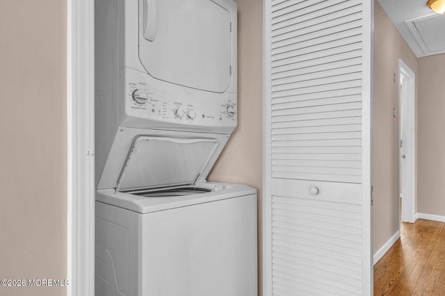 227 Cedar Drive, Bayville, NJ 08721