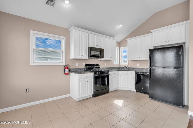 227 Cedar Drive, Bayville, NJ 08721