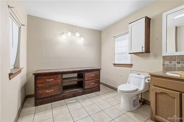 2129 Fir Avenue, Mcallen, TX 78501