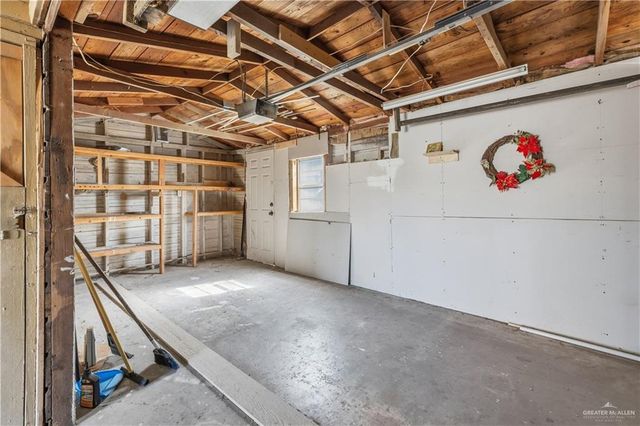 2129 Fir Avenue, Mcallen, TX 78501