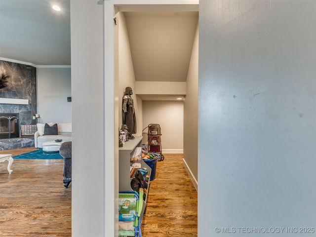 17243 S 21st East Avenue, Mounds, OK 74047