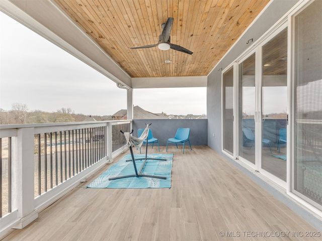 17243 S 21st East Avenue, Mounds, OK 74047