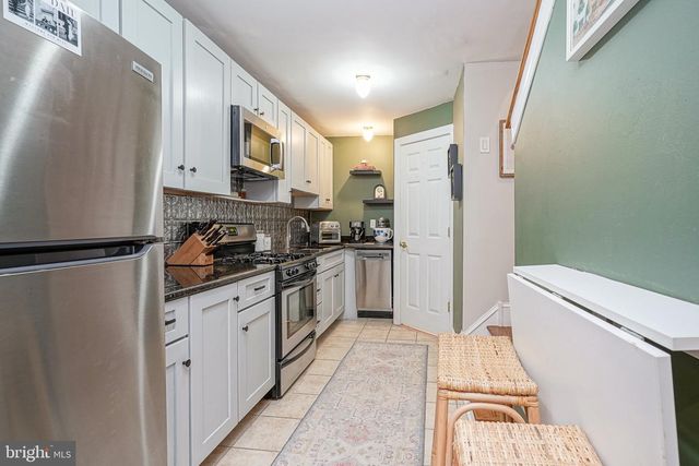 2220 MANNING ST, Philadelphia, PA 19103