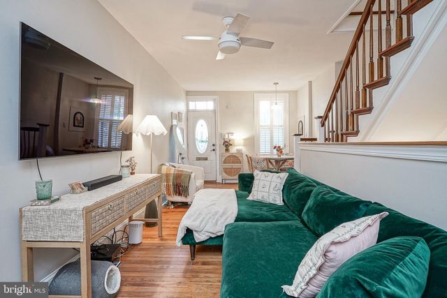 2220 MANNING ST, Philadelphia, PA 19103