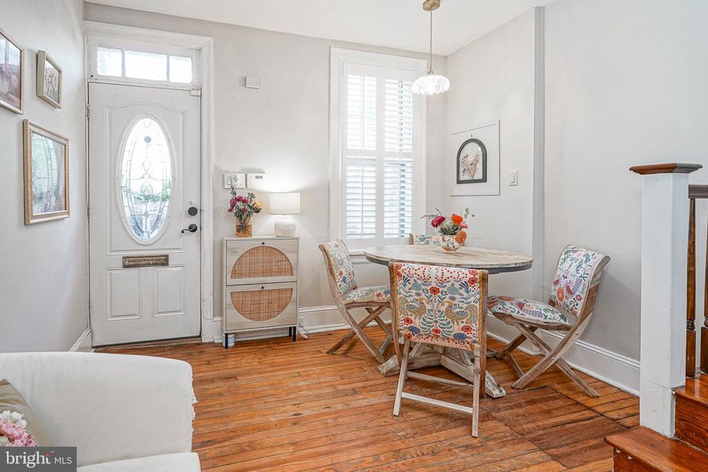 2220 MANNING ST, PHILADELPHIA, PA 19103 — photo 4