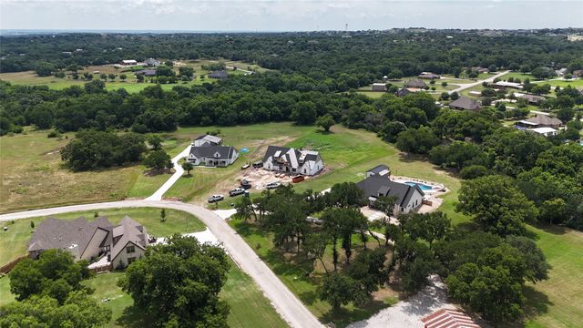 1032 N 44 Lane, Weatherford, TX 76085
