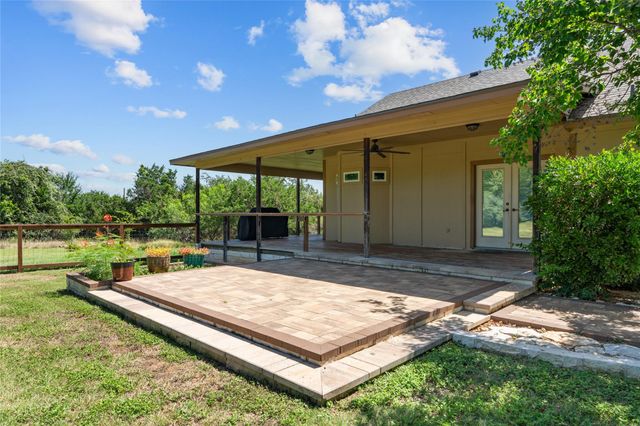 221 Chaparral RD, Georgetown, TX 78628