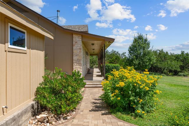 221 Chaparral RD, Georgetown, TX 78628