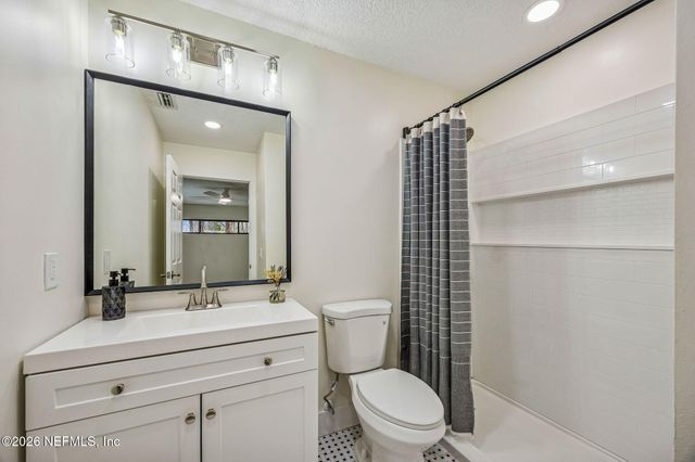 16684 OAK HILL Road, Hilliard, FL 32046