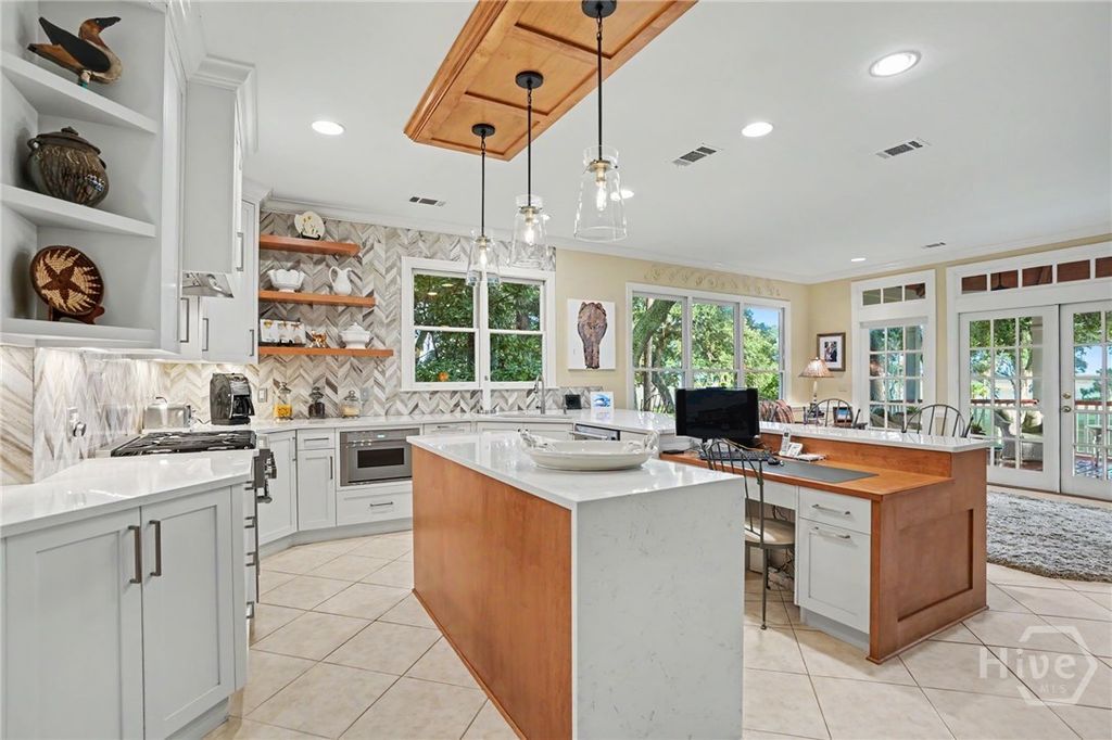 Image 14 of property listing at 2 Fat Friars Retreat, Savannah, GA 31411