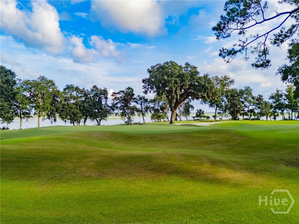 Image 39 of property listing at 2 Fat Friars Retreat, Savannah, GA 31411