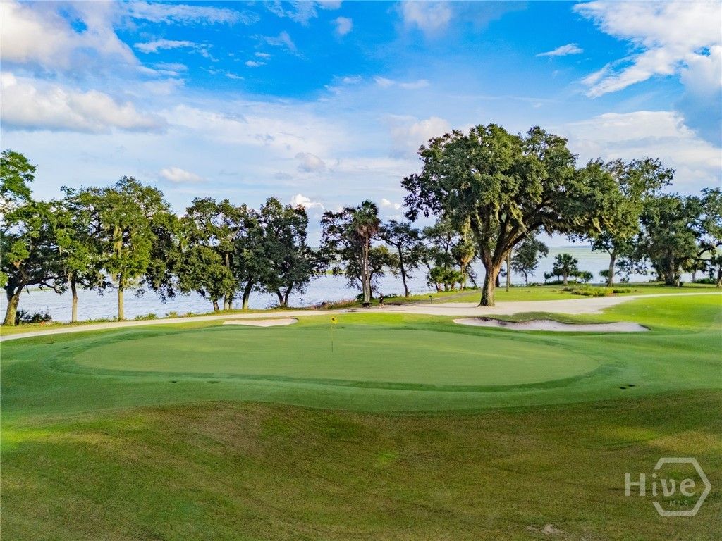 Image 40 of property listing at 2 Fat Friars Retreat, Savannah, GA 31411