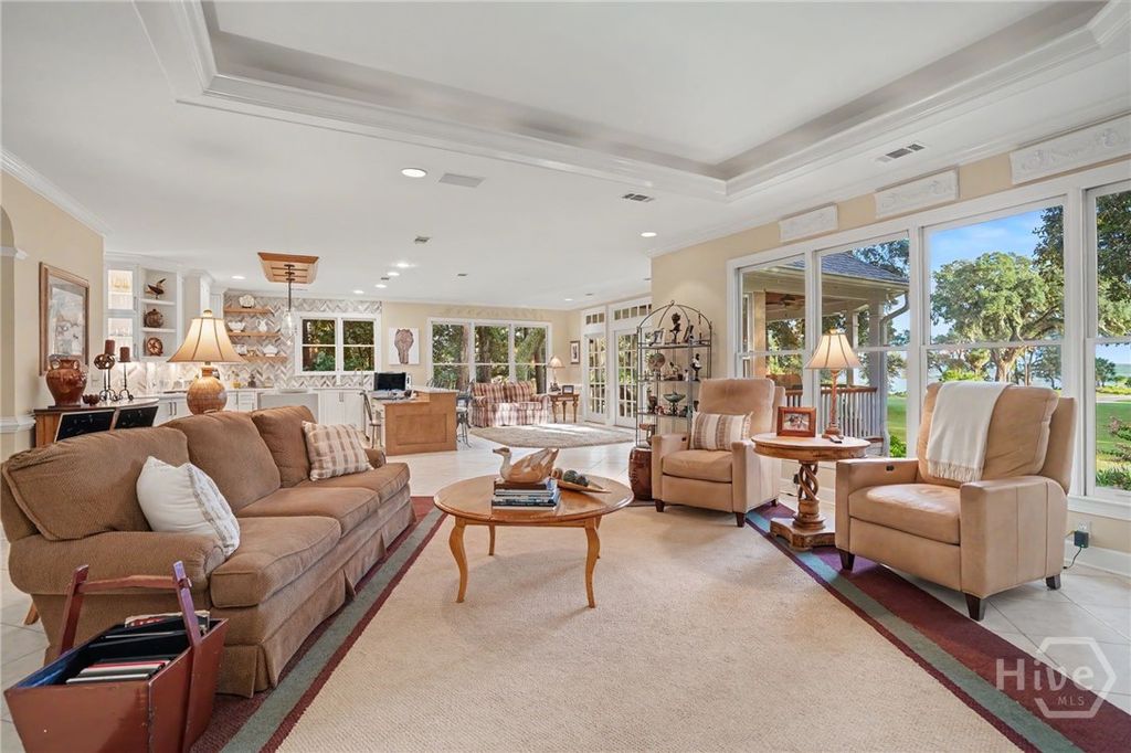 Image 7 of property listing at 2 Fat Friars Retreat, Savannah, GA 31411