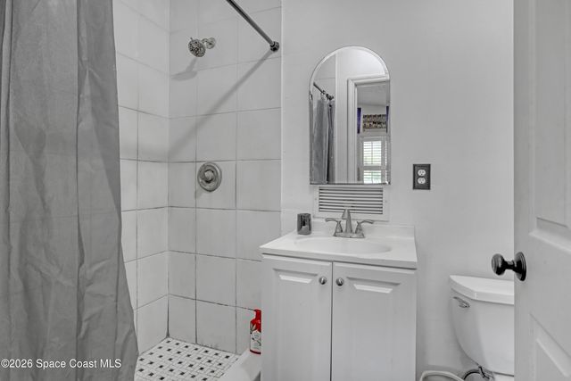 3160 Hield Road, Melbourne, FL 32904