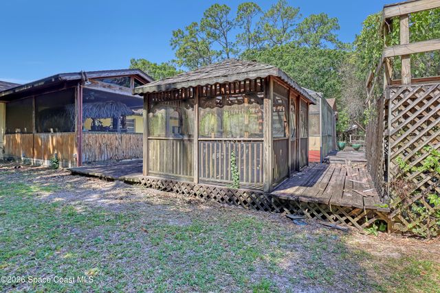 3160 Hield Road, Melbourne, FL 32904