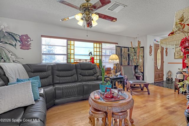 3160 Hield Road, Melbourne, FL 32904