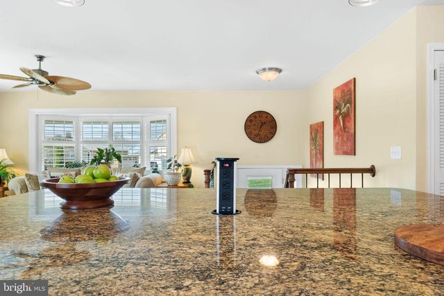 201 BEACHSIDE DR, Stevensville, MD 21666