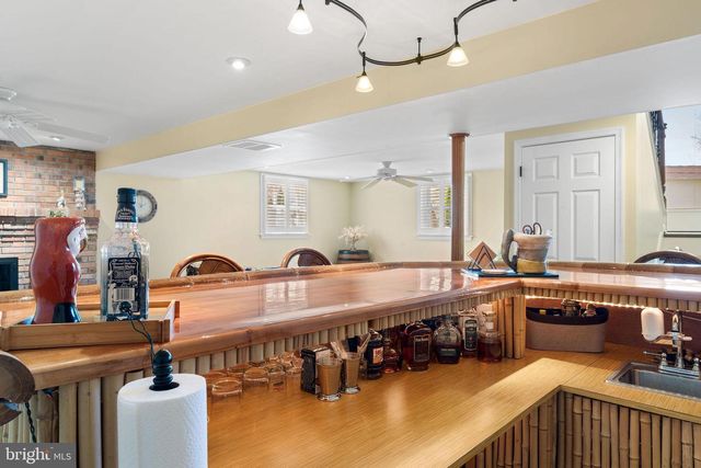 201 BEACHSIDE DR, Stevensville, MD 21666