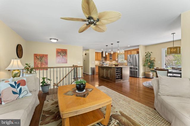 201 BEACHSIDE DR, Stevensville, MD 21666