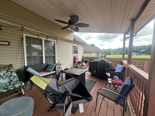 153 Foxrun, Springfield, TN 37172