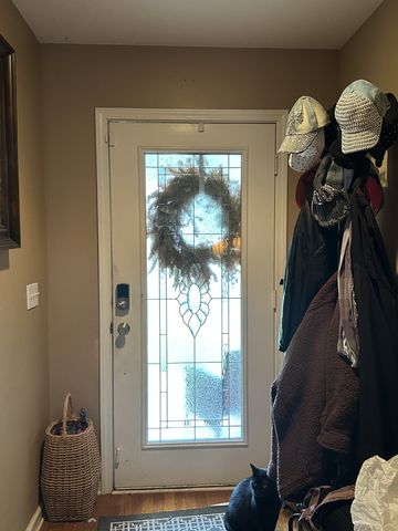 153 Foxrun, Springfield, TN 37172