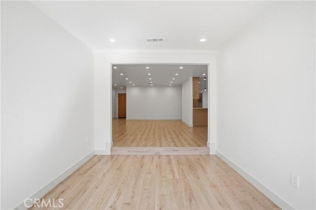 12952 Elkwood, North Hollywood (los Angeles), CA 91605