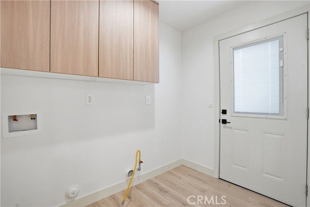 12952 Elkwood, North Hollywood (los Angeles), CA 91605