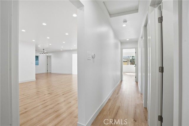 12952 Elkwood, North Hollywood (los Angeles), CA 91605