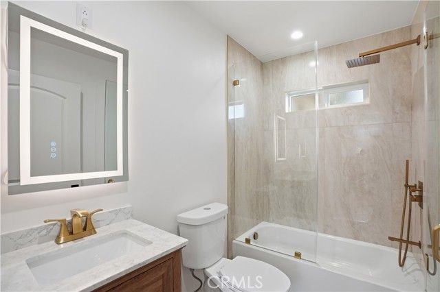 12952 Elkwood, North Hollywood (los Angeles), CA 91605